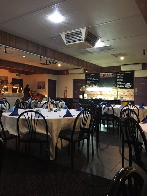 Paringa Hotel Motel - Go Out 11