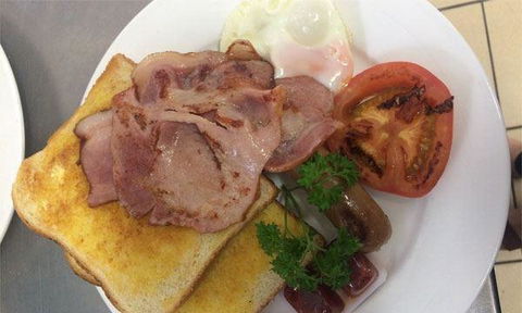 Coolum Seafoods - Pubs and Clubs 5