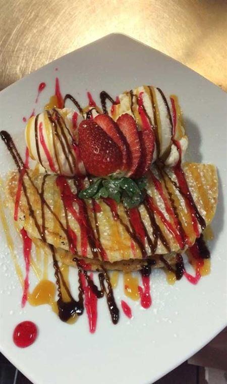 Plantation House Cafe - Pubs and Clubs 9