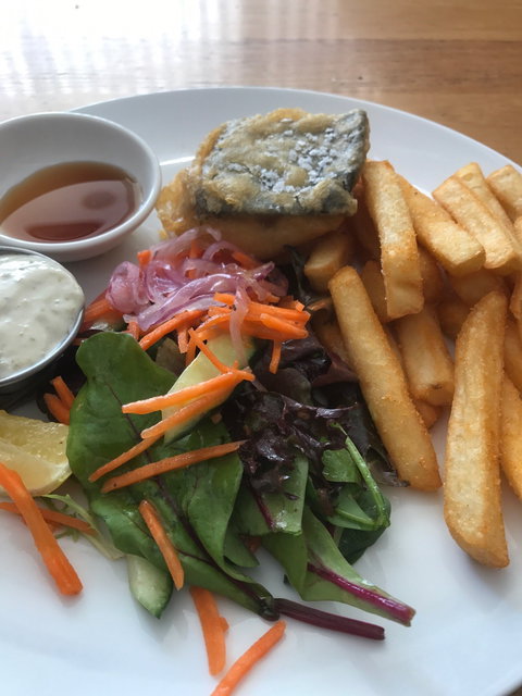 Waterloo Hotel - Pubs and Clubs 1