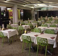 Thai On Ferny Way - Pubs and Clubs