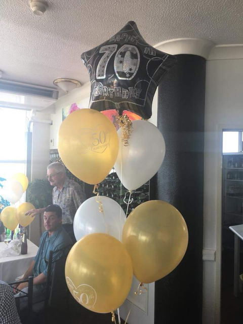 Cazzy's Restaurant - Pubs and Clubs 1