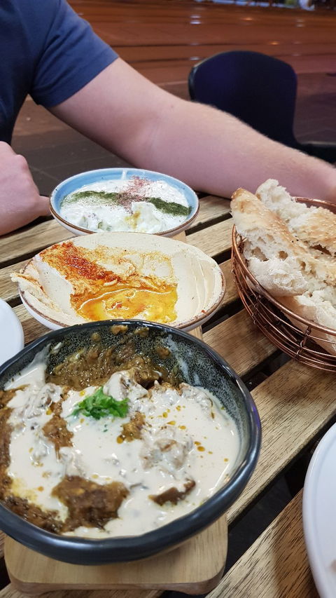 Shiraz Authentic Persian Restaurant - Pubs and Clubs 4