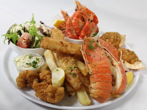 Bull 'N' Barra Restaurant - Go Out 0