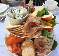 Kingfishers Cafe Restaurant - Pubs and Clubs