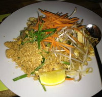 'N Thai Sing - Pubs and Clubs
