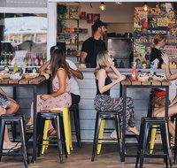 El Bigoton - Pubs and Clubs