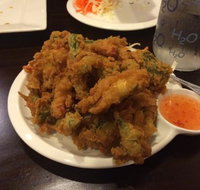 Thai Hut - Pubs and Clubs