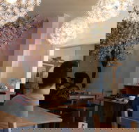 Holly's Cafe - Pubs and Clubs