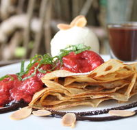 Petit Cafe Kuranda - Go Out