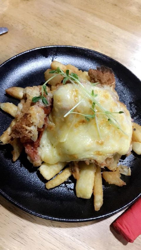 Sue's Cafe And Takeaway - Go Out 1