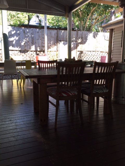 Cedrus Tree Cafe - Pubs and Clubs 2