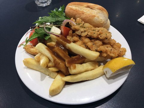 EJ's Bistro - Centrals Sports Club Trinity Beach - Go Out 0
