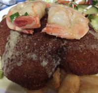 Larrikin Hotel Bistro. - Go Out