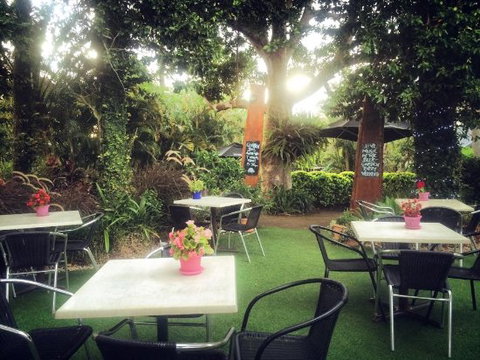 Montville Cafe Bar And Grille - Go Out 0