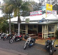 Apple Tree Creek Hotel - Go Out