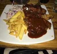 Fishes at the Point - Pubs and Clubs