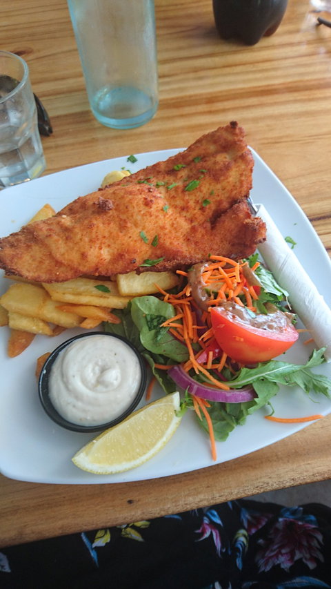 Fishes At The Point - Pubs and Clubs 6