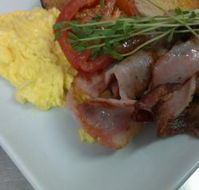Kennys at Mooloolah - Go Out