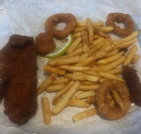 Tannum Sands Fish Shop - Pubs and Clubs
