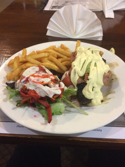 Wagon Wheel Motel - Pubs and Clubs 4