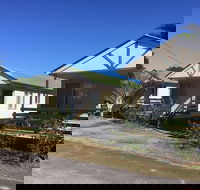Miriam Vale Hotel Kitchen - Go Out