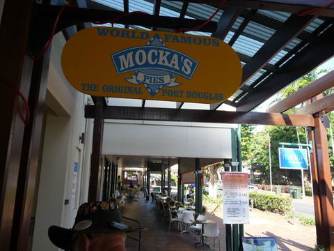 Mocka's Pies - Go Out 0