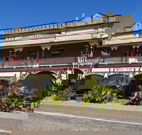Railway Hotel Pub - Go Out