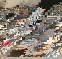 The Hungry Hummingbird - Pubs and Clubs