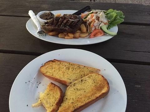 The Mill Inn Tavern - Pubs and Clubs 0