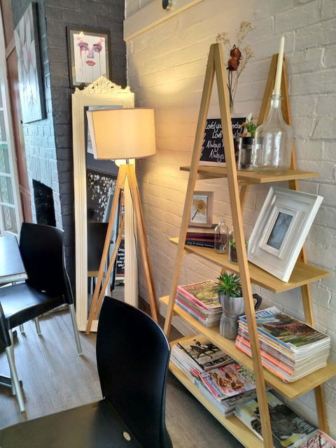 Willow Tree Cafe - Go Out 2