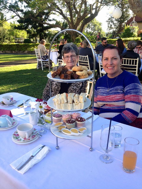 Woodlands Of Marburg - Pubs and Clubs 1