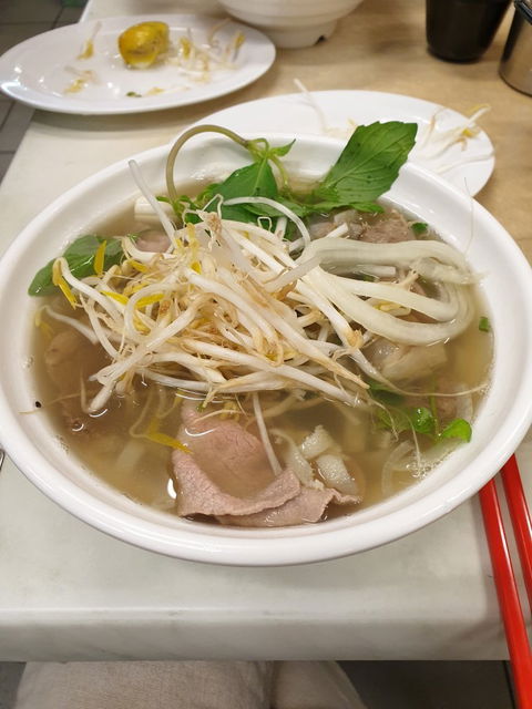 Pho Bo Ga Mekong - Go Out 1