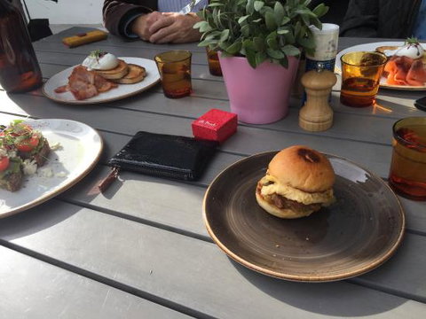 Neon Tiger - Go Out 0