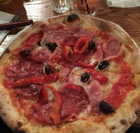 Noi Pizzeria - Pubs and Clubs