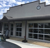 Ellens Cafe North Shore - Go Out