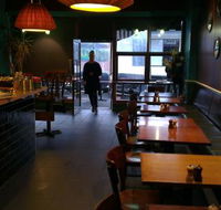 Whyte Cafe - Pubs and Clubs