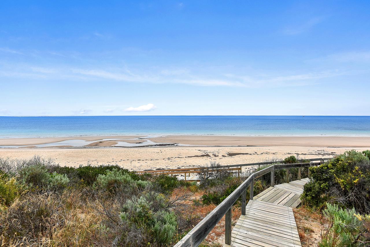 'The Hidden Diamond' - Normanville Normanville