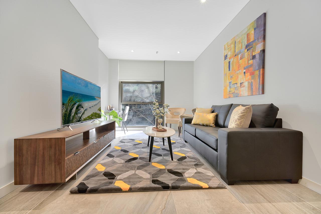 CBD Luxury new 2 bedrooms next to Darling habour Sydney