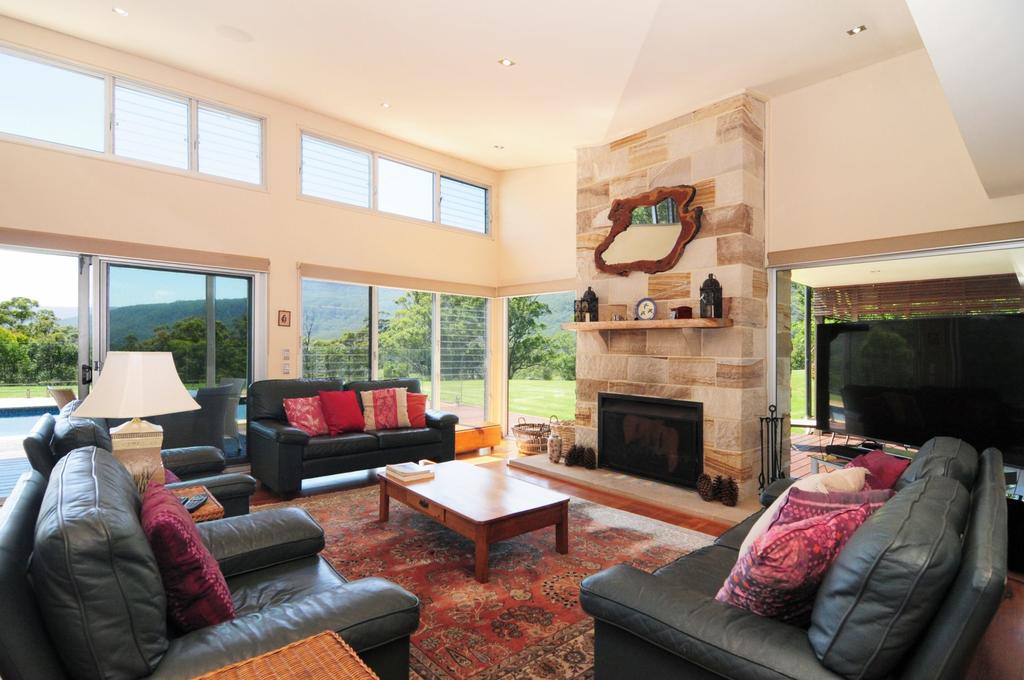 Bottlebrush Lodge - Great views and a pool Upper Kangaroo River