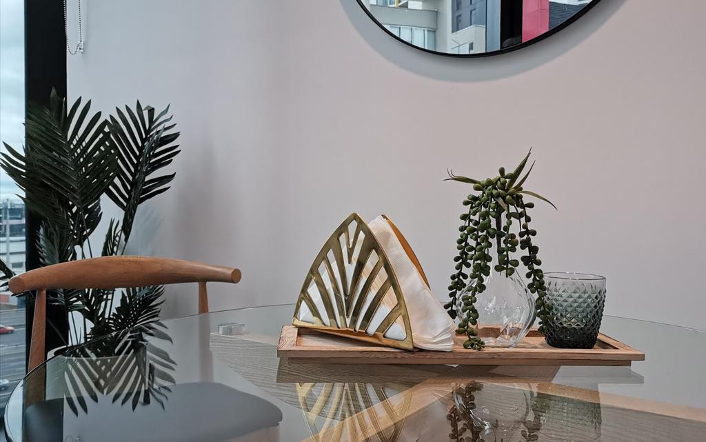 Bright moden and new 1bed apt next to crown Southbank