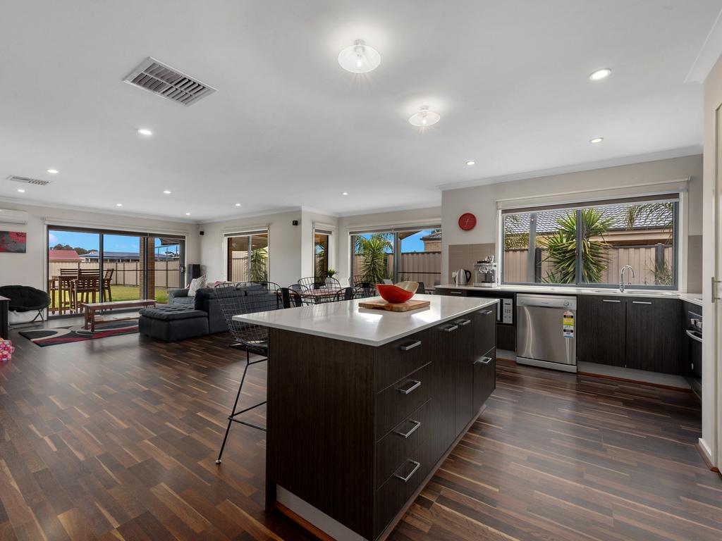 Bundalong on Clarke St Bundalong