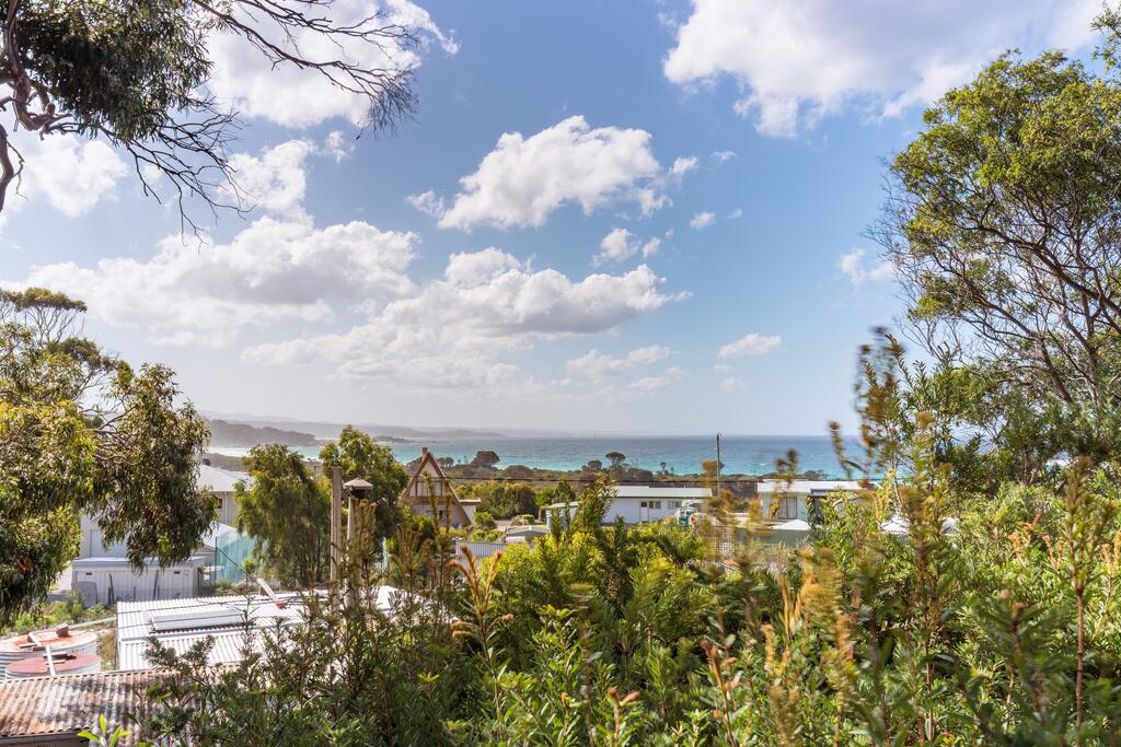 Bush Hideaway by the beach Binalong Bay