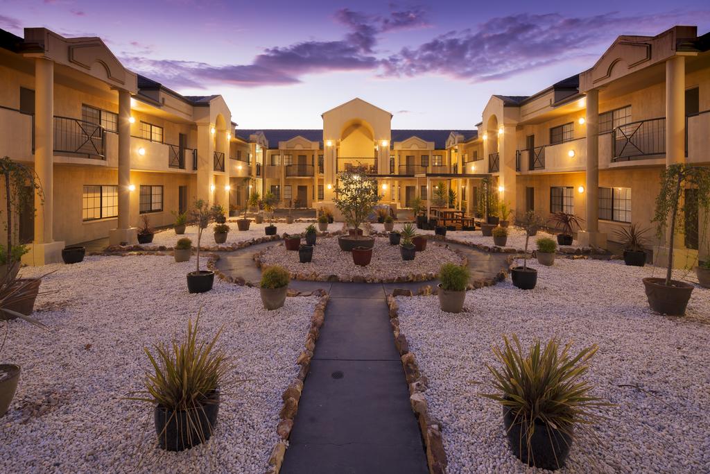 Canberra Parklands Central Apartment Hotel Dickson