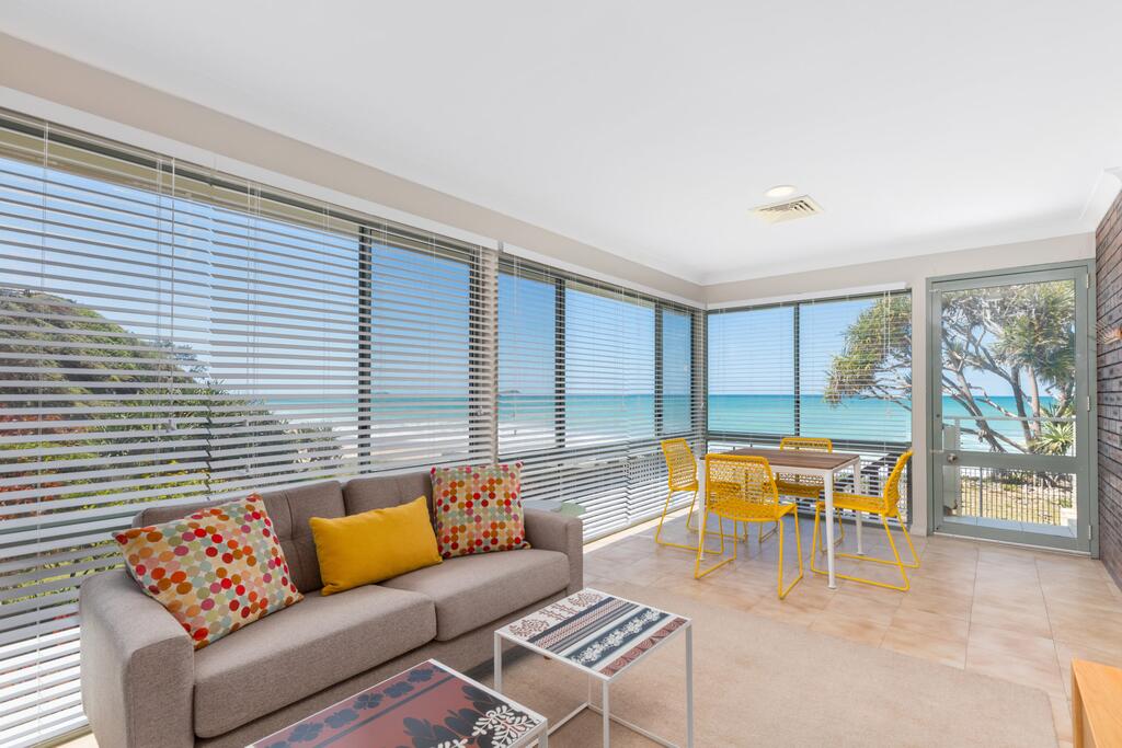 Captain's Quarters Sapphire Beach