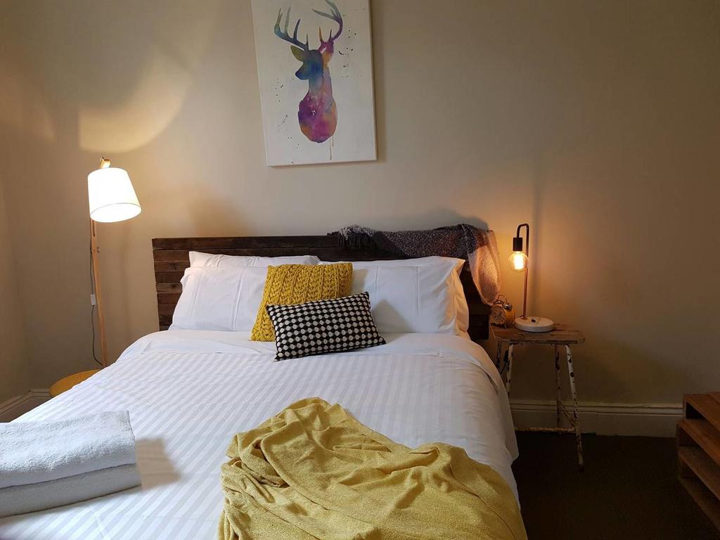 Cute Cottage On Byng - Walk To Town AND Pet Friendly Orange