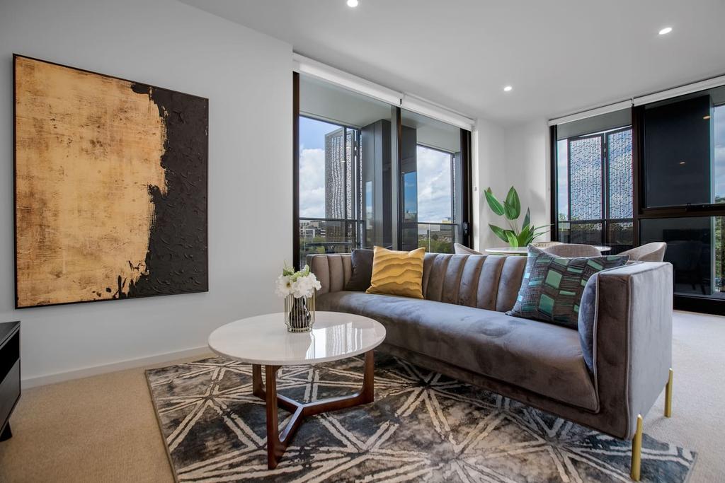 Designer 2BR with Carpark Monash UniCaulfield Caulfield North
