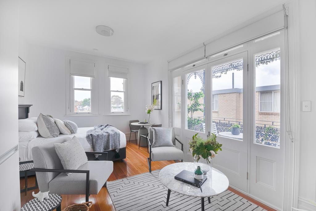 Designer styled studio in the heart of trendy Glebe Glebe