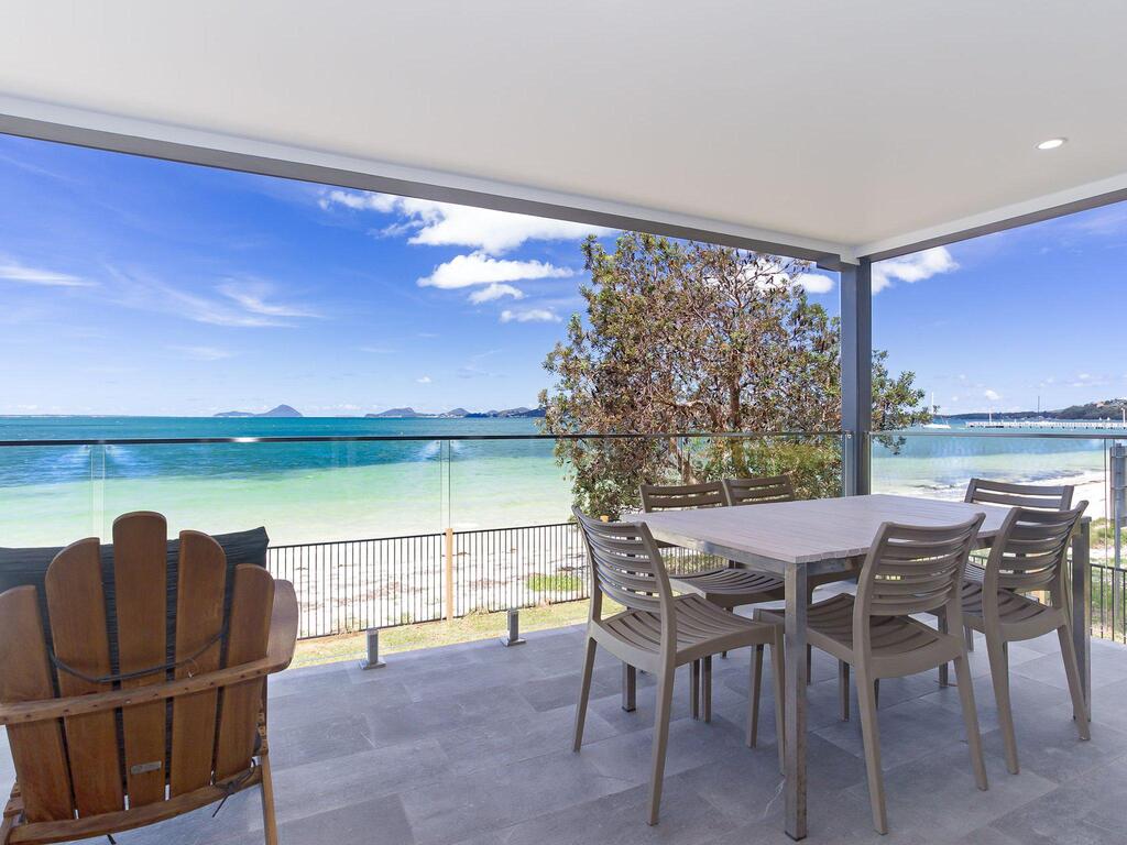 Dolphin Escape Soldiers Point' 121 Soldiers Point Road Soldiers Point