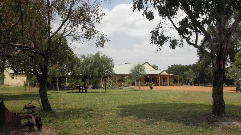 Enderslie House Bed  Breakfast Muchea